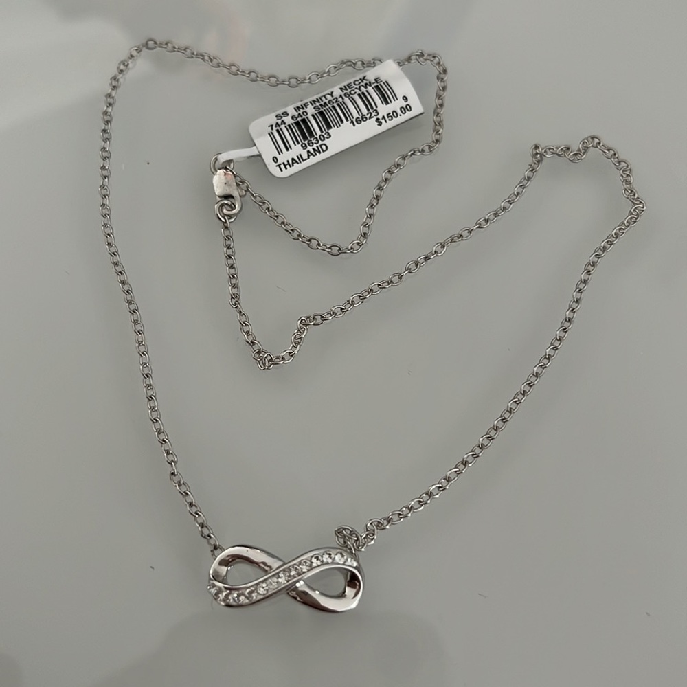 INFINITY NECKLACE
